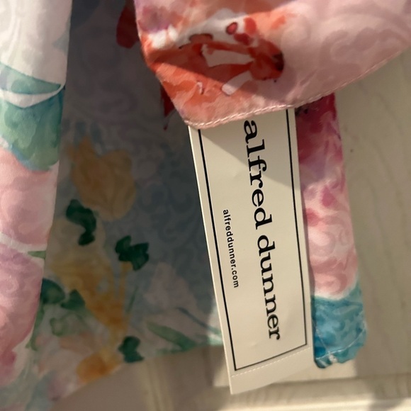 Alfred Dunner NWT Multi Colored Floral Button Down Collared Blouse - Picture 5 of 10